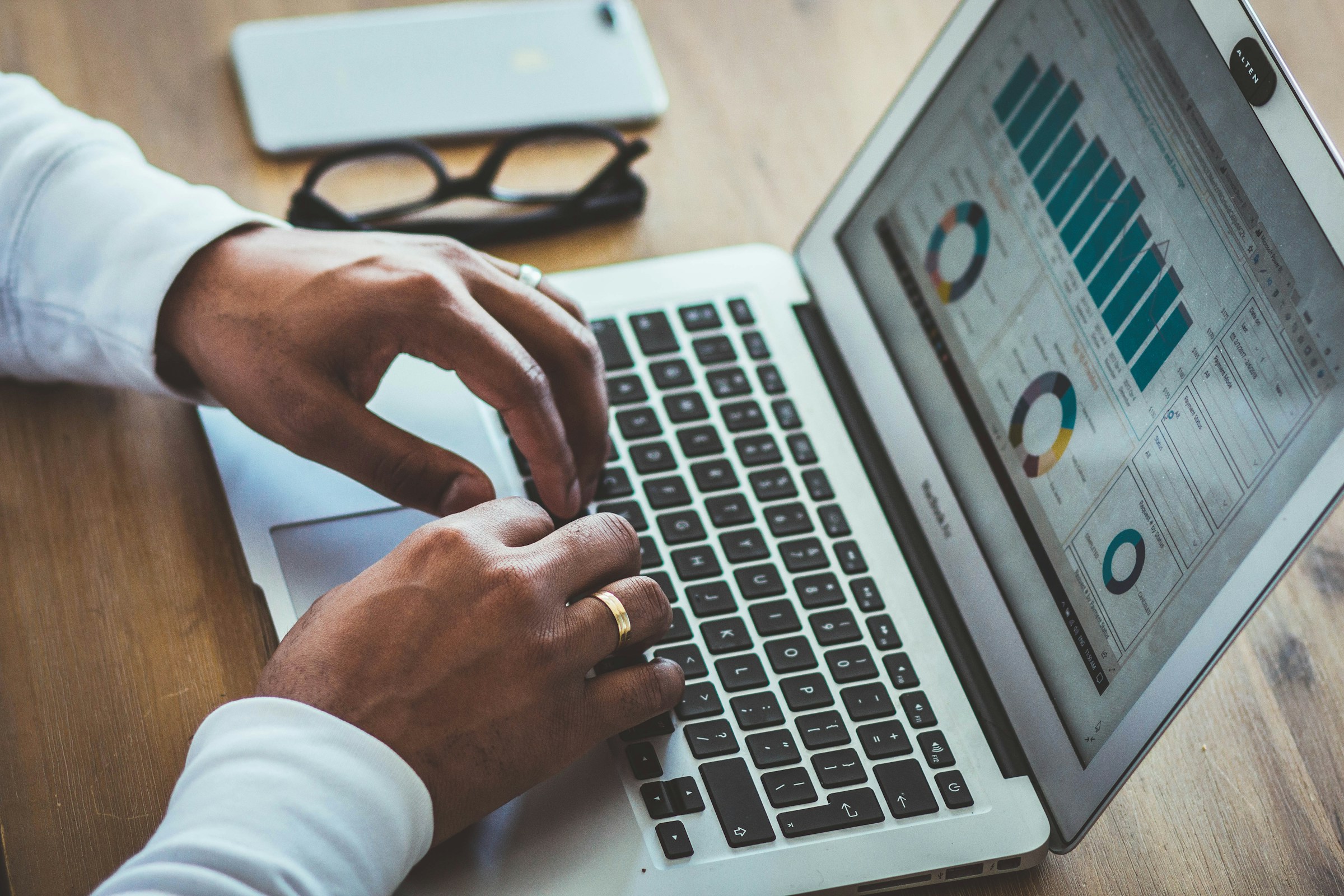 How to Optimize Your Theme for Better CTR on Game Deal Pages