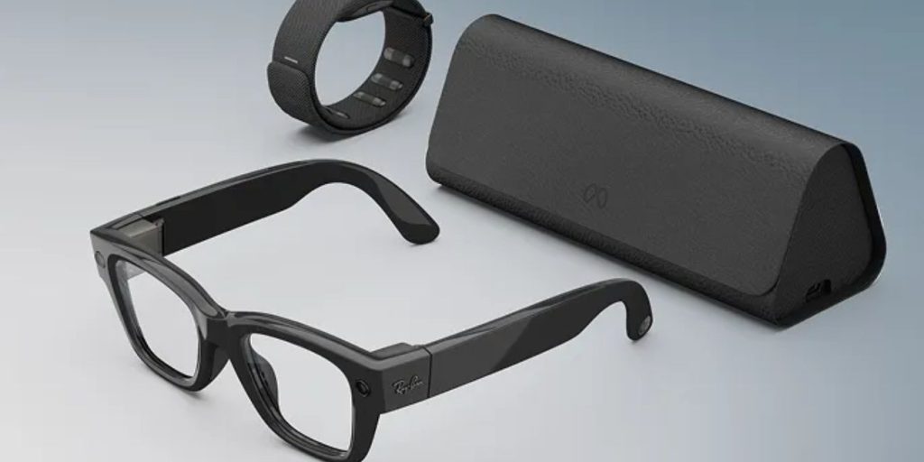 What does the Meta Case Battery Do?